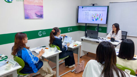 Lớp luyện thi HSK 5 cấp tốc uy tín tại Hà Nội