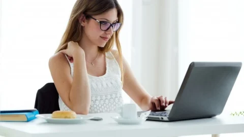 Web học tiếng Trung: Học mọi lúc, mọi nơi với đa dạng bài học