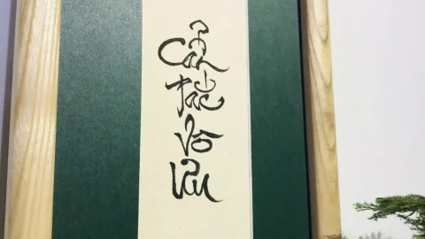 Ý nghĩa và nguồn gốc thành ngữ “Cẩn tắc vô ưu” – Bài học về sự cẩn thận