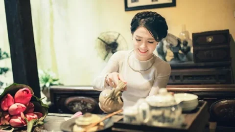 Công dung ngôn hạnh trong tiếng Trung: Ý nghĩa và giá trị văn hóa