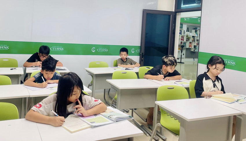 Lớp học tiếng Trung Trẻ em tại CTI HSK