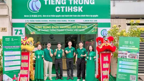 Tưng bừng khai trương Tiếng Trung CTIHSK Quận 10